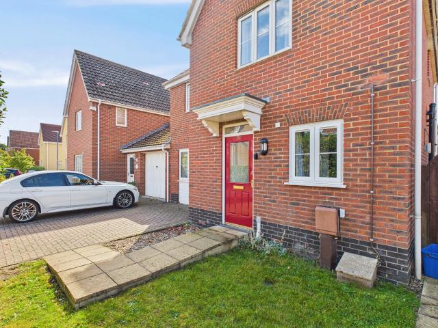 House for rent in Earlham Rise, East Bank