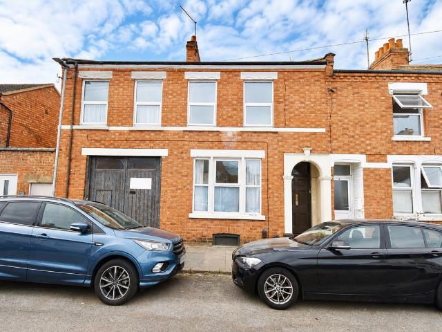 Apartment for rent in Phippsville, Northampton