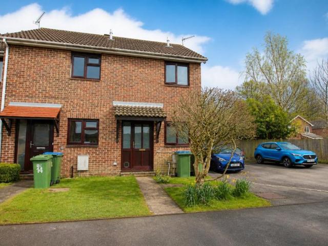 House for rent in Roffey, Horsham