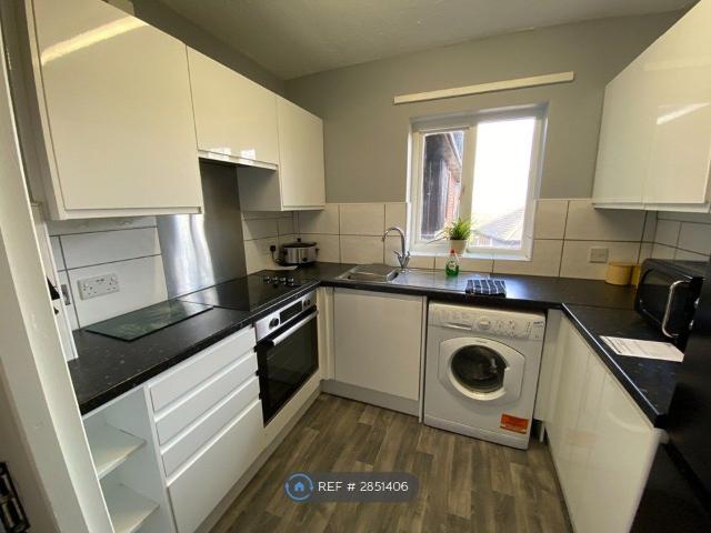 Room for rent in Berrick Salome, Oxfordshire