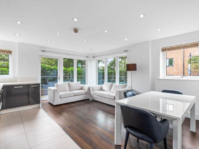 House for rent in Roehampton, Greater London