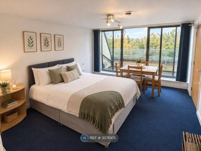 Room for rent in London Borough of Wandsworth, Greater London