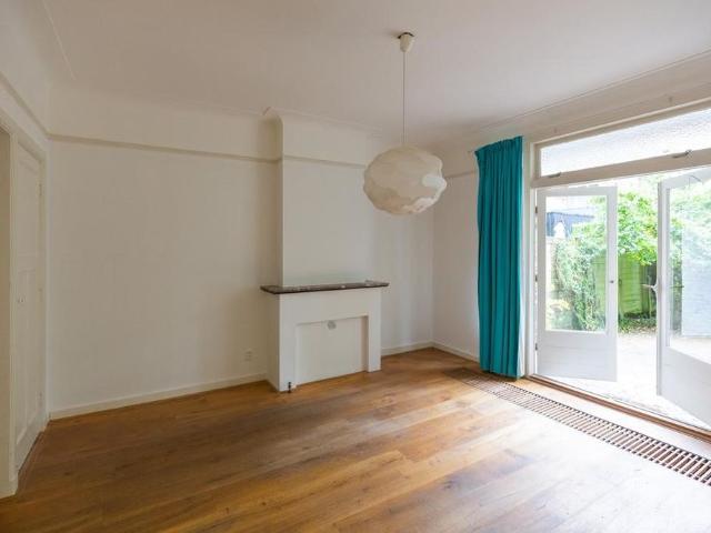 Appartement te huur in Zuid, Amsterdam