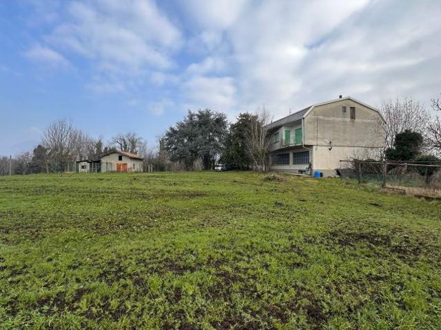 Terreno in vendita a Rogeno, Lombardia