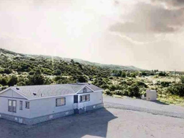 House for sale in Anza, California
