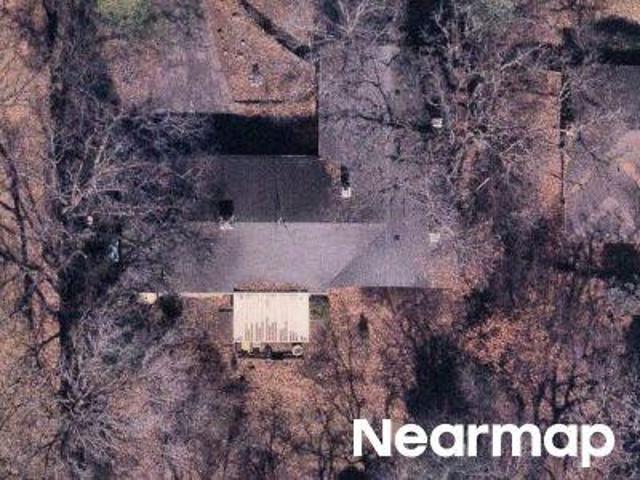House for sale in Mchenry, Illinois