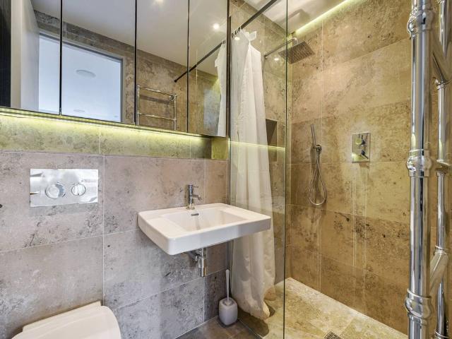 Apartment for rent in Holborn, Greater London