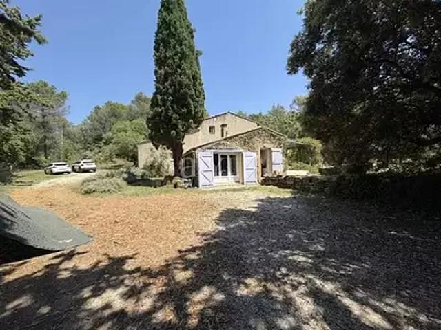 Maison location à Aix-en-Provence, Rognes