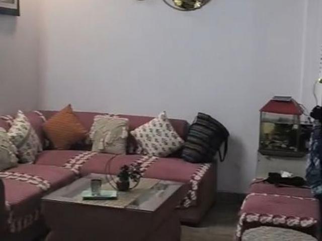 Property for rent in Deri