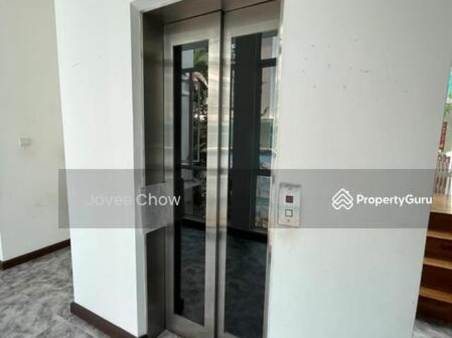 Residential House for sale in Country Heights Damansara, Kuala Lumpur