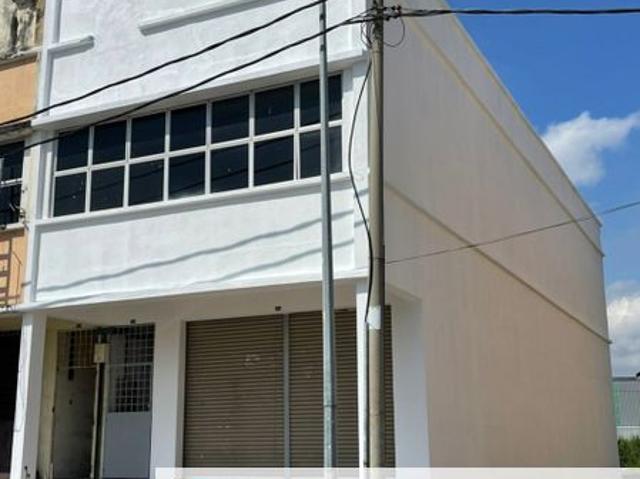 Shop for rent in Bandar Puncak Alam, Kuala Selangor