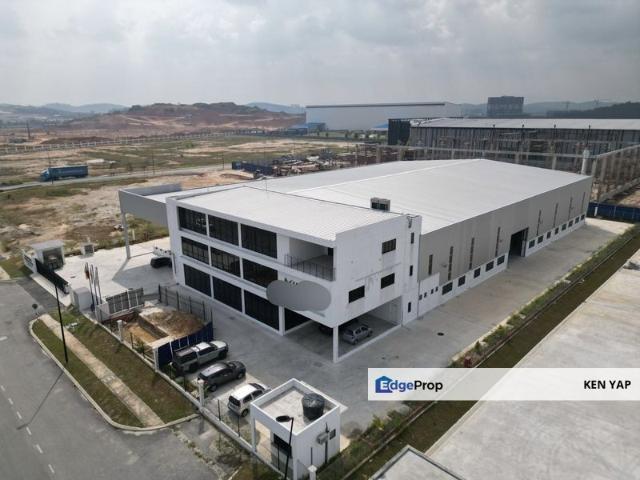 Warehouse for sale in Seksyen 9, Bandar Puncak Alam