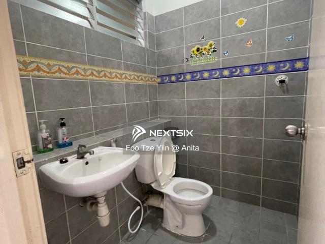 Residential House for sale in Country Heights Damansara, Kuala Lumpur