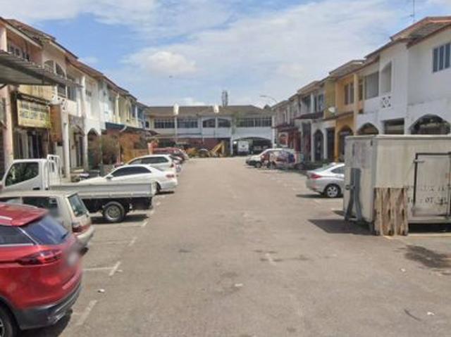 Shop for sale in Kulai, Johor