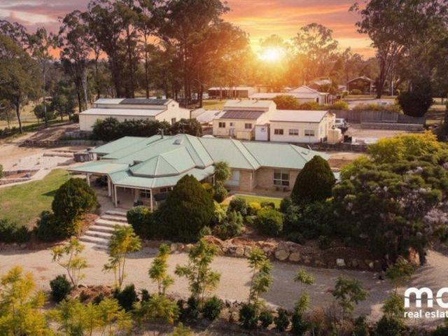 Cottage for sale in Toombul, Queensland