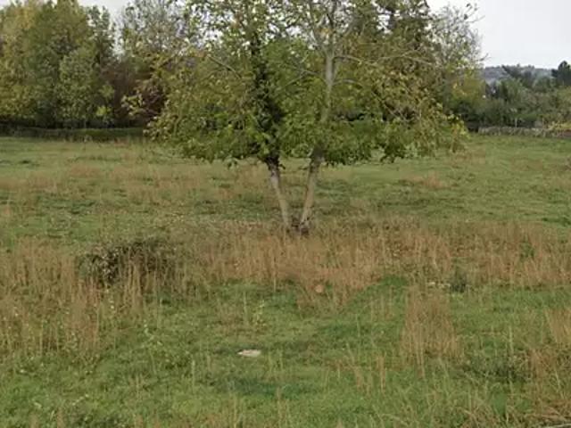 Terrain vente à Tournon-sur-Rhône, Roiffieux