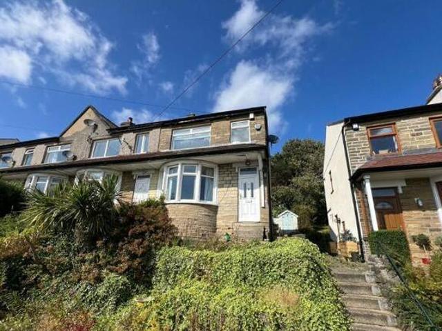 House for sale in Halifax, West Yorkshire