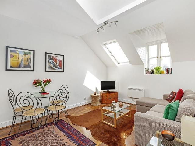Apartment for rent in The Boltons, Greater London
