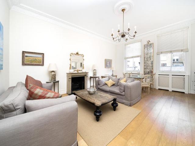 Apartment for rent in Brompton, Greater London