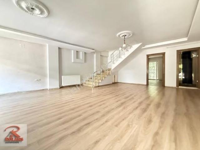 Yenişehir, Mersin içerisinde kiralık Villa