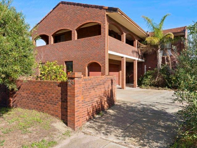 House for sale in Hillarys, Western Australia