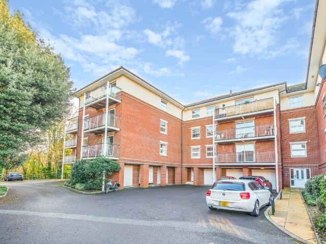 Apartment for rent in Hill, City Of Southampton