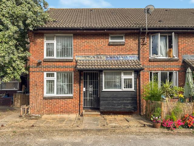House for rent in Thamesmead, Greater London