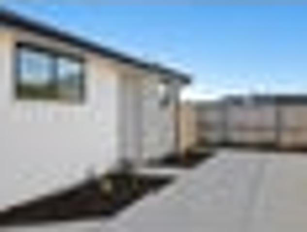 Townhouse for rent in Rolleston, Canterbury