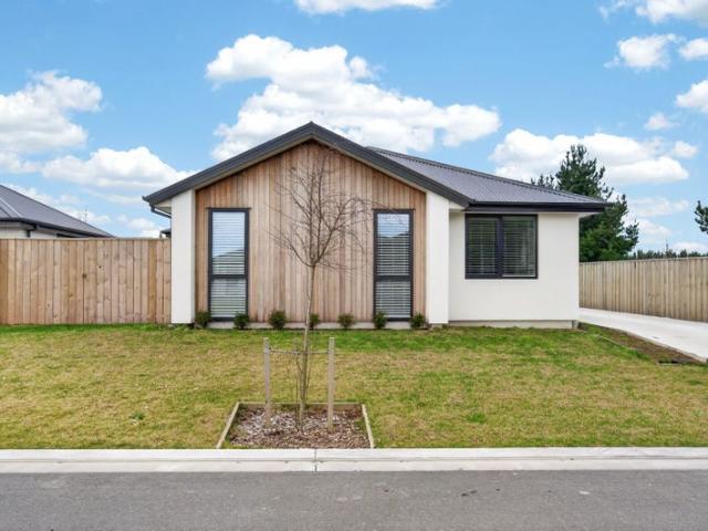 House for rent in Rolleston, Canterbury