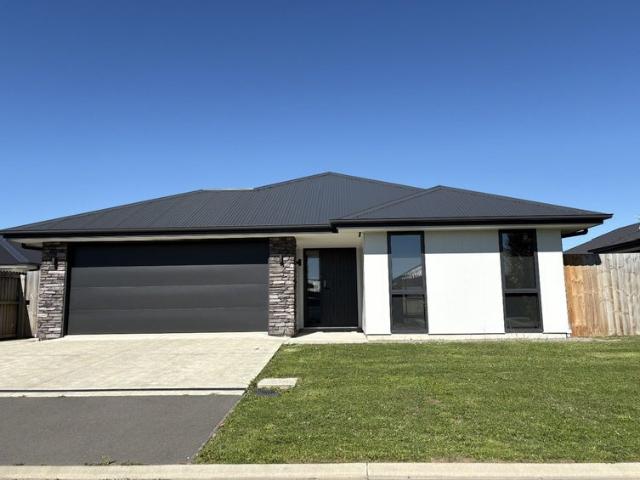 House for rent in Rolleston, Canterbury