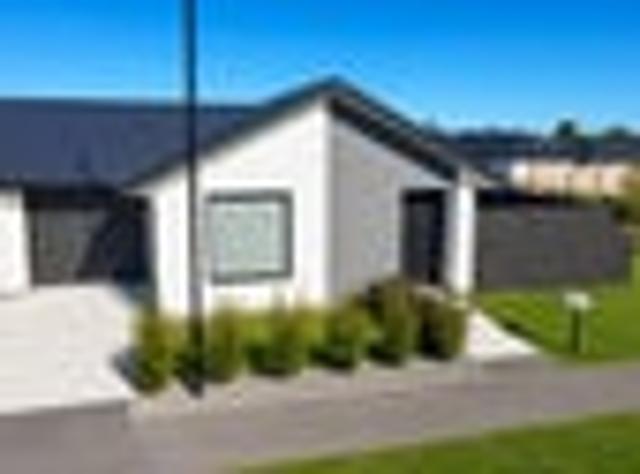 Townhouse for rent in Rolleston, Canterbury