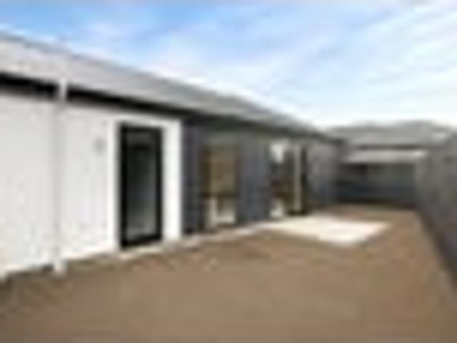 House for rent in Acland Park, Rolleston