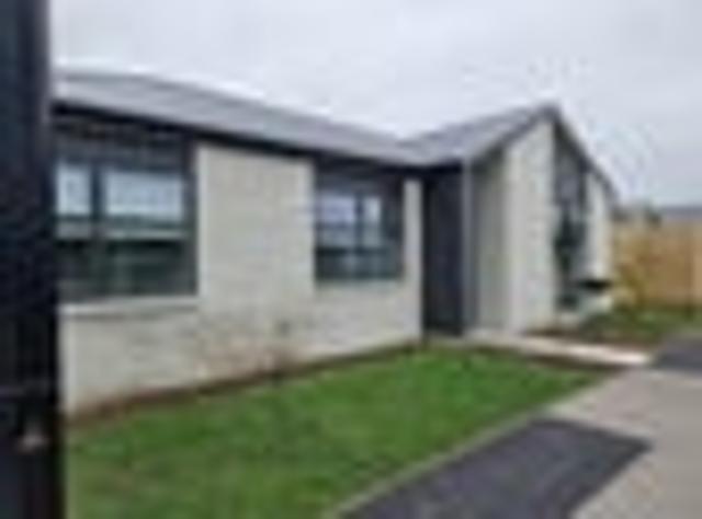 Townhouse for rent in Rolleston, Canterbury