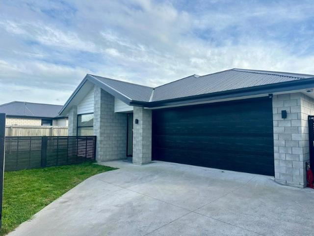 House for rent in Rolleston, Canterbury