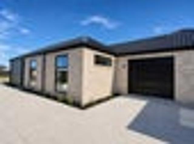 House for rent in Rolleston, Canterbury