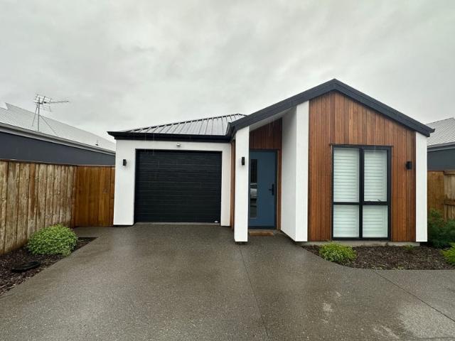 House for rent in Rolleston, Canterbury