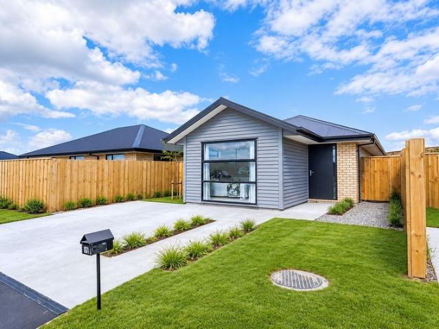House for rent in Acland Park, Rolleston