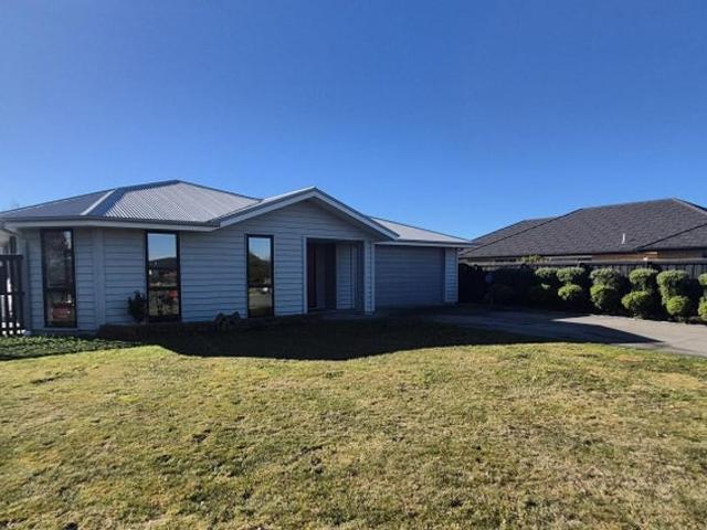 House for rent in Rolleston, Canterbury