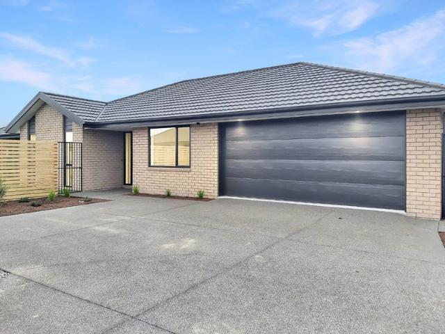 House for rent in Acland Park, Rolleston