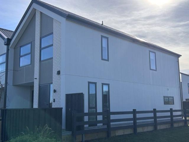 House for rent in Rolleston, Canterbury