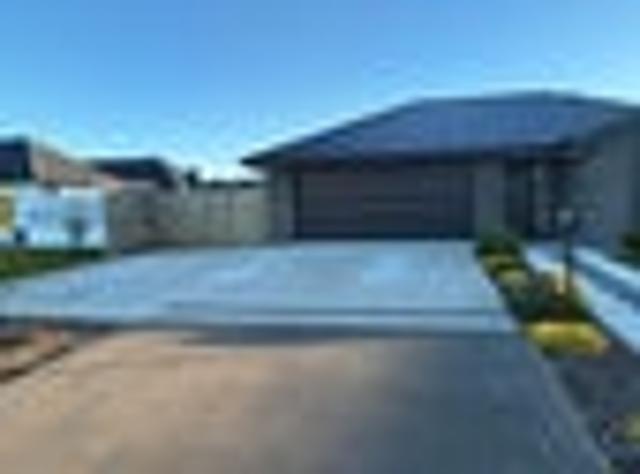 House for rent in Rolleston, Canterbury