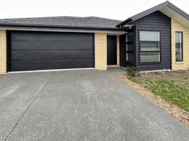 House for rent in Rolleston, Canterbury