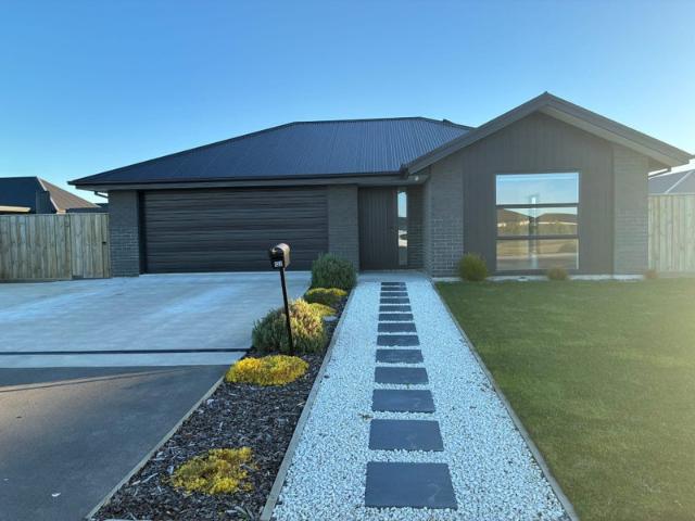 House for rent in Rolleston, Canterbury