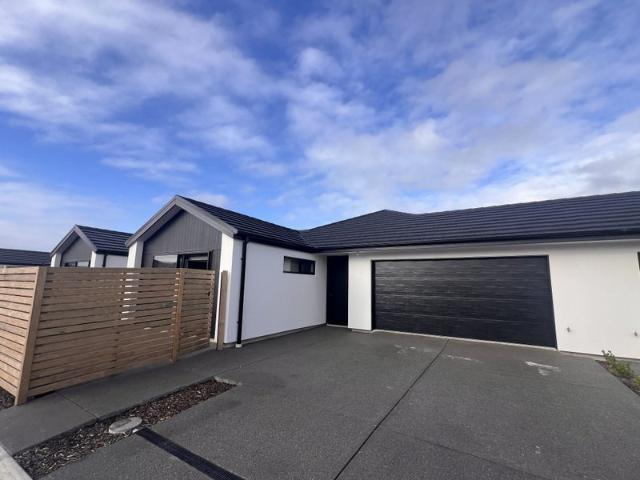 House for rent in Rolleston, Canterbury