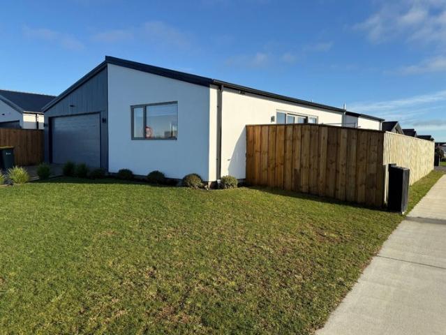 House for rent in Rolleston, Canterbury