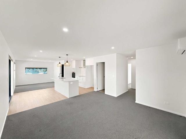 House for rent in Faringdon West, Rolleston
