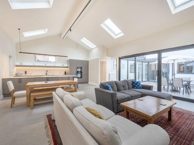 House for rent in Wyndham Park, Salisbury