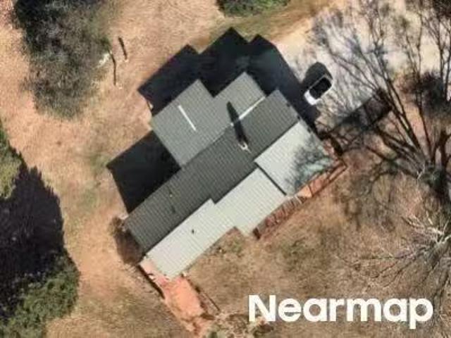 House for sale in Seneca