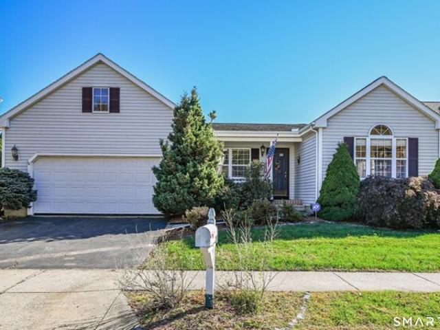 House for sale in Riverbend, Middletown