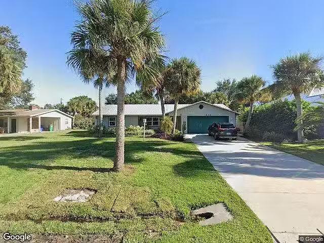 House for rent in Sebastian